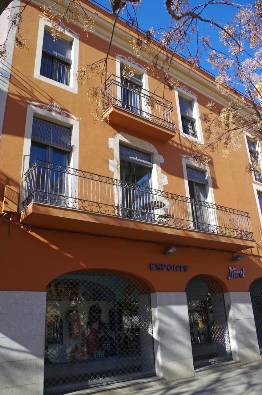 Apartament En Placa Nova , Palafrugell Appartement Buitenkant foto