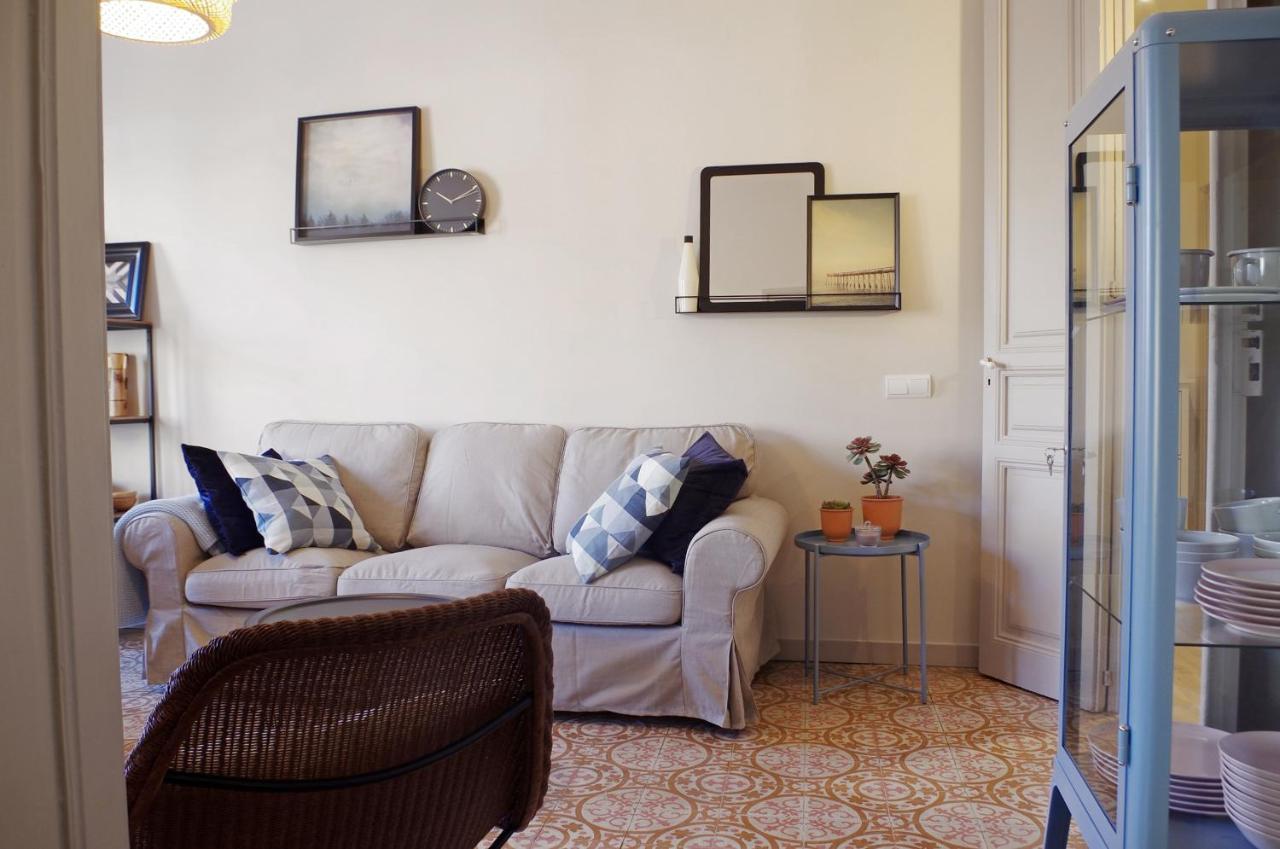Apartament En Placa Nova , Palafrugell Appartement Buitenkant foto